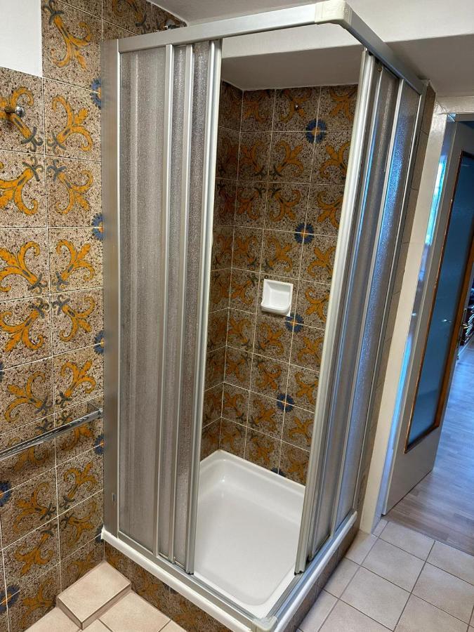 Central Plaza Great Apartment 4 Bedroom 3 Bathroom 布如克纽多夫 外观 照片